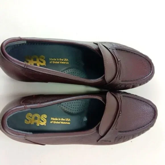 SAS NWOT Classic Timeless Slip-On Leather Loafer Woman's 8.5. Burgandy/Brownish. - Picture 9 of 12